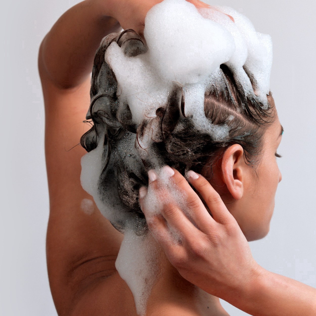 slide 16 of 49, Head & Shoulders Classic Clean Daily Shampoo 13.5 oz, 13.5 fl oz