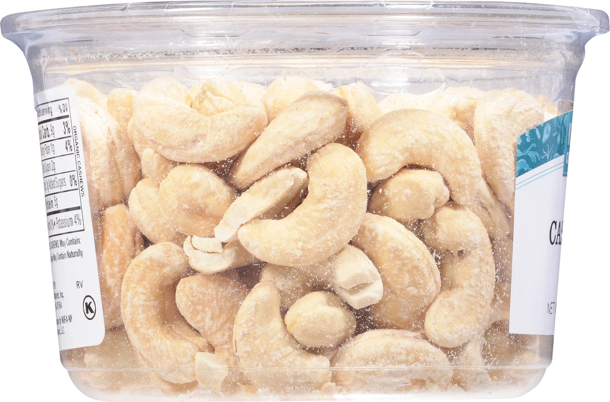 slide 2 of 13, Kn Org Cashews Raw, 9 oz