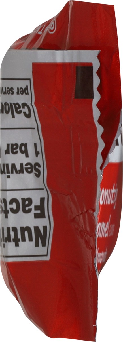 slide 8 of 13, Quest Coconutty Candy Bar, 1.84 oz