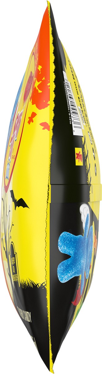 slide 2 of 9, Sour Patch/Swedish Fish Red SOUR PATCH KIDS & SWEDISH FISH Mini Halloween Candy Variety Pack, 50 Trick or Treat Bags, 1.37 lb