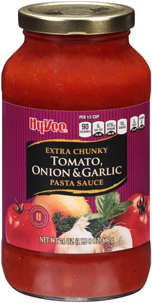 slide 1 of 1, Hy-vee Tomato, Onion & Garlic Extra Chunky Pasta Sauce, 24 oz