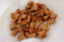Plain Or Toasted Bread Cubes(Gon)