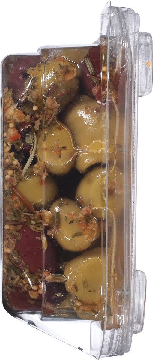 slide 9 of 12, Boar's Head Jubilee Olives, 7 oz