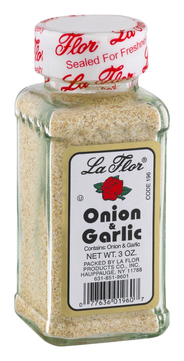 slide 2 of 9, La Flor Onion & Garlic, 3 oz