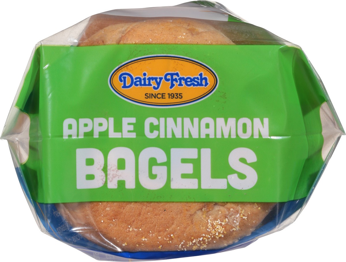 slide 8 of 9, Dairy Fresh Apple Cinnamon Bagels 5 ea, 14.5 oz
