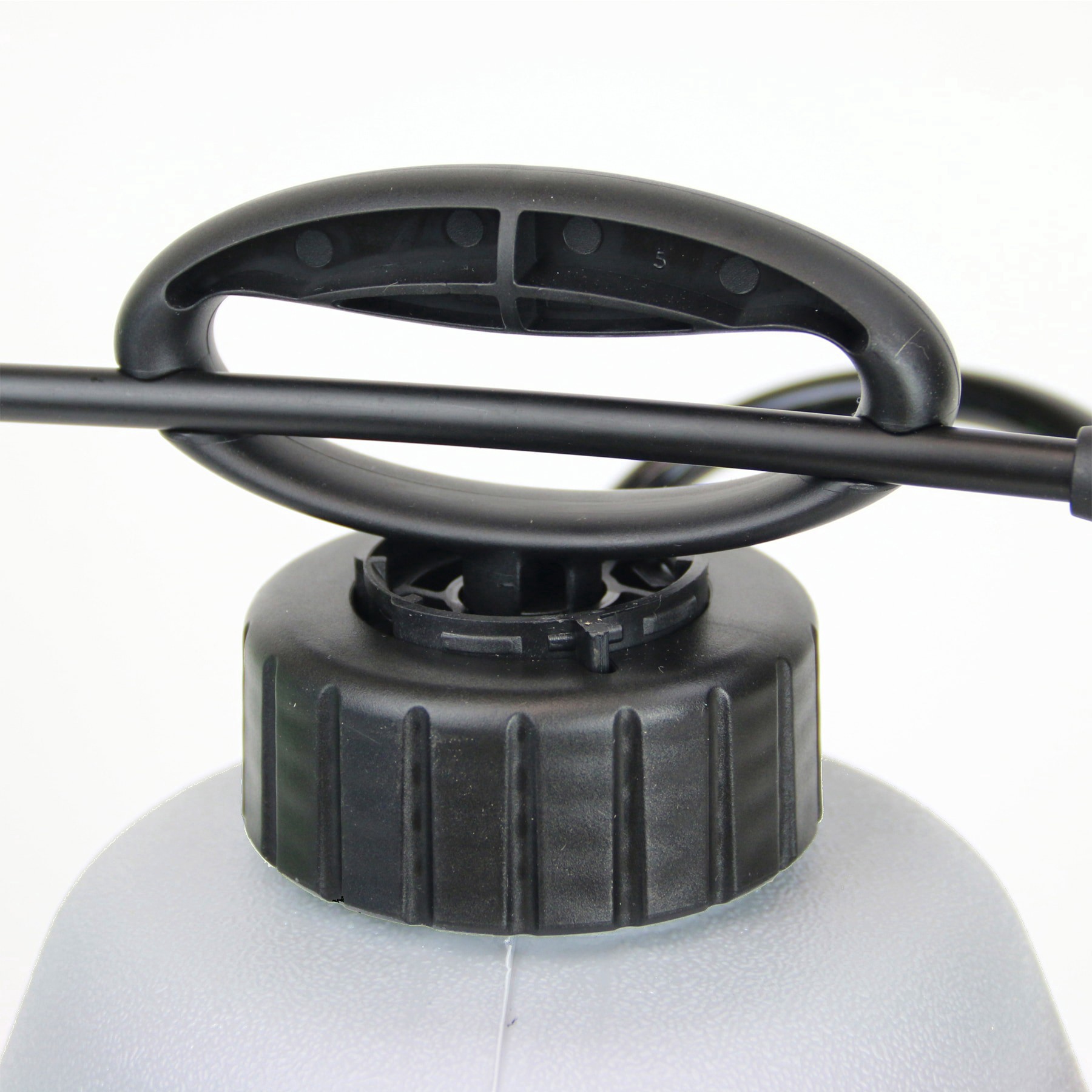 slide 3 of 6, Chapin 1-Gallon Plastic Pump Sprayer, 1 gal