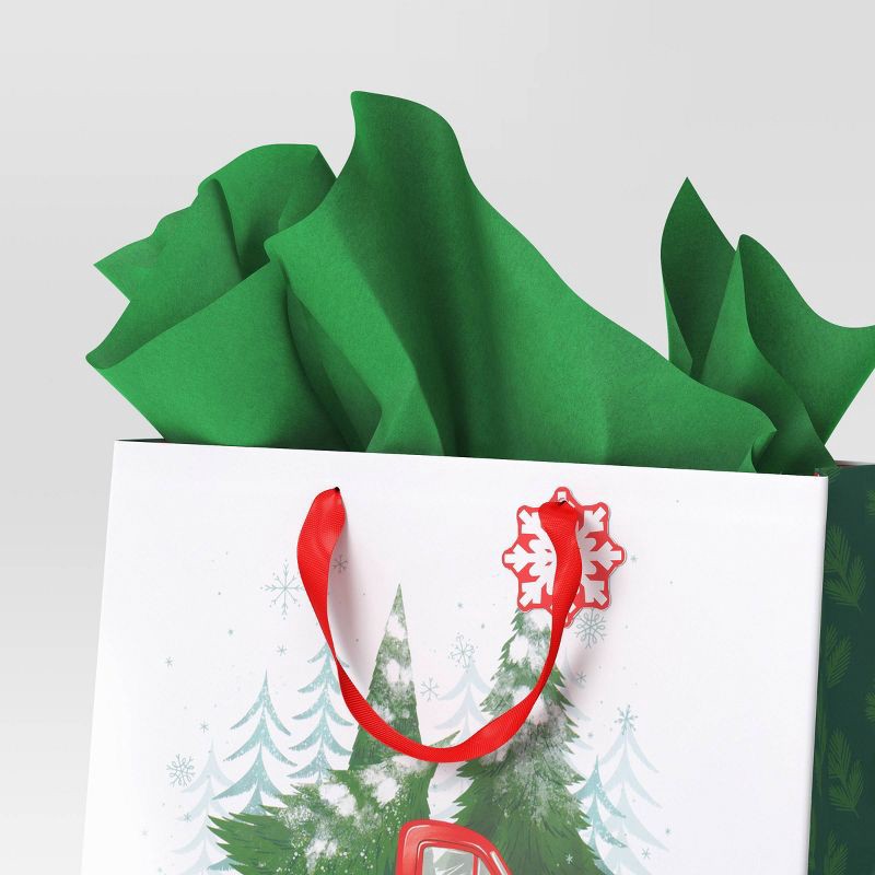 slide 2 of 3, 30ct Christmas Tissue Paper Red/Green/White - Wondershop™, 30 ct