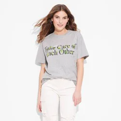 Zoe+Liv Women's Take Care of Each Other Oversized Short Sleeve Graphic T-Shirt - Heather Gray S