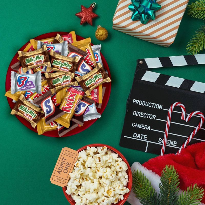 slide 6 of 11, Mars Snickers, Twix, Milky Way, & 3 Musketeers Minis Chocolate Candy Bars - 19.49oz Bulk Bag, 19.49 oz