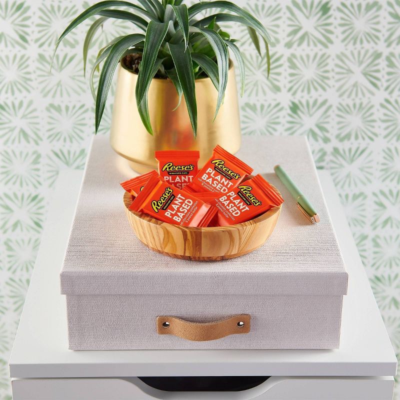 slide 4 of 5, Reese's Miniatures Plant Based Oat Chocolate Confection Peanut Butter Cups Candy - 4.5oz, 4.5 oz