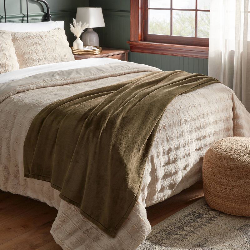 slide 2 of 3, Full/Queen Super Soft Ultra Plush Blanket Green - Threshold™, 1 ct