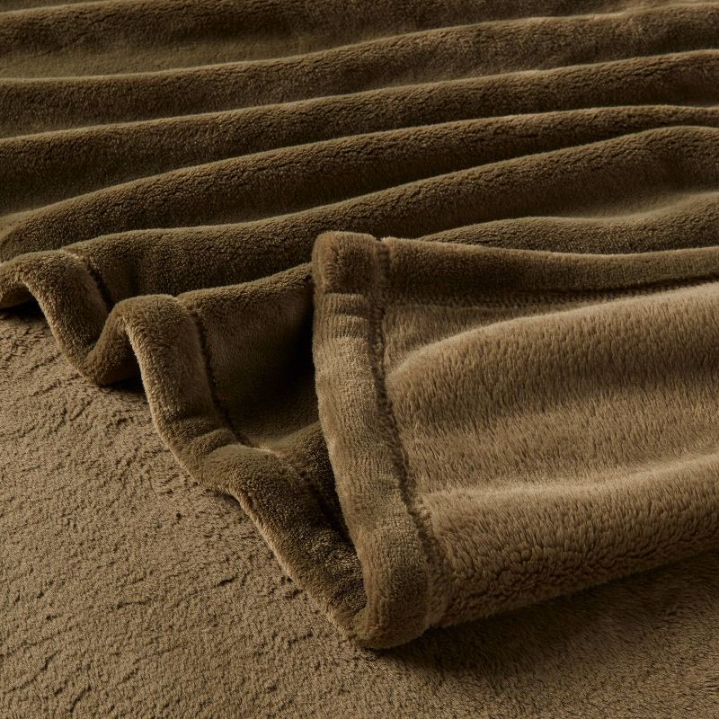 slide 3 of 3, Full/Queen Super Soft Ultra Plush Blanket Green - Threshold™, 1 ct
