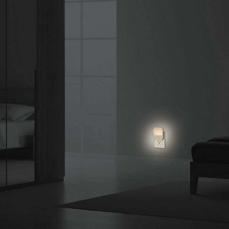 slide 7 of 8, Globe Electric 2pk LED Always on Flat Panel Night Lights, 2 ct