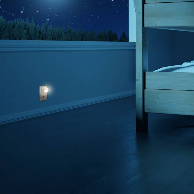 slide 5 of 7, Globe Electric 2 pack LED Auto On/Off Rotating Night Lights: Wall Plug Nightlight for Kids', Plugin, White, No Assembly Required, 2 ct