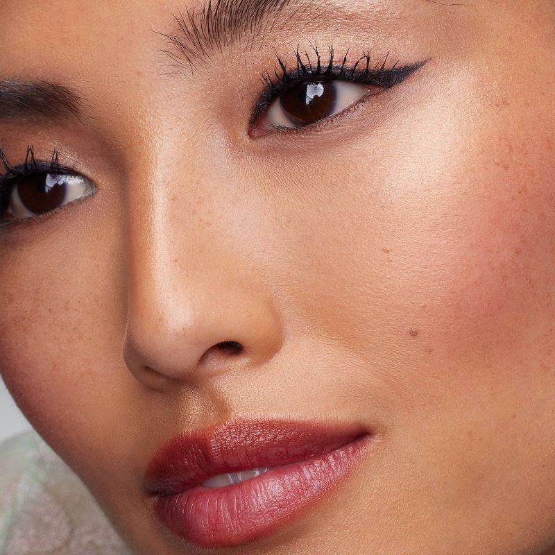 slide 3 of 7, Clinique Cult Classics On The Go Cosmetic Set - 2pc - Ulta Beauty, 2 ct