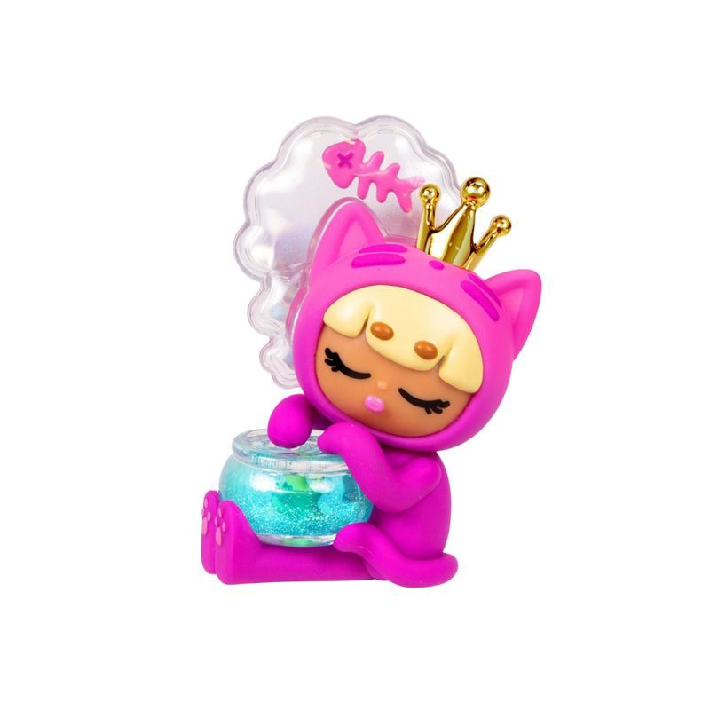 slide 2 of 14, XOX Kweenie Single Pack Quirky: Mini Fashion Figure, Plastic, Creativity Focused, 1 ct