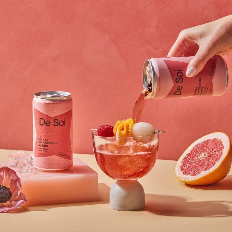 slide 5 of 5, De Soi Très Rosé Non-Alcoholic Aperitif - 4pk/8 fl oz Cans, 4 ct, 8 fl oz