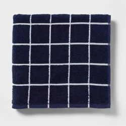 Everyday Bath Towel Grid Navy/White - Room Essentials™