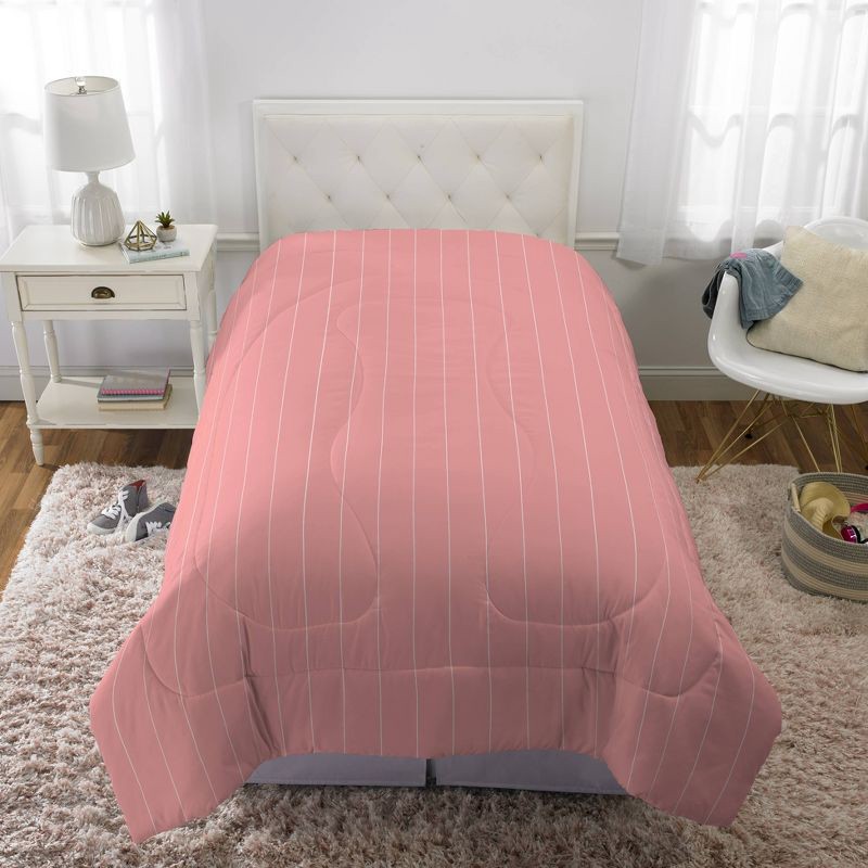 slide 2 of 5, Hello Kitty Twin Comforter, 1 ct