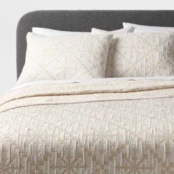 3pc Full/Queen Holiday Matelasse Quilt and Sham Set Ivory/Cream Snowflake - Threshold™