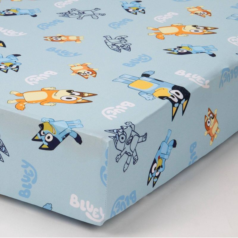 slide 4 of 8, Bluey Kids' 4pc Toddler Bed Set, 4 ct