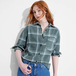 Women's Long Sleeve Oversized Flannel Button-Down Shirt - Wild Fable™ Dark Green Plaid L