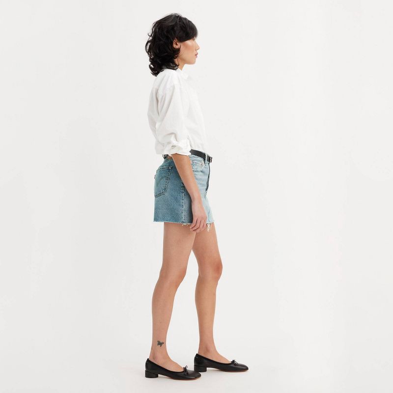 slide 2 of 6, Levi's® Women's Iconic Mini Skirt - Woven Minutes 30, 1 ct