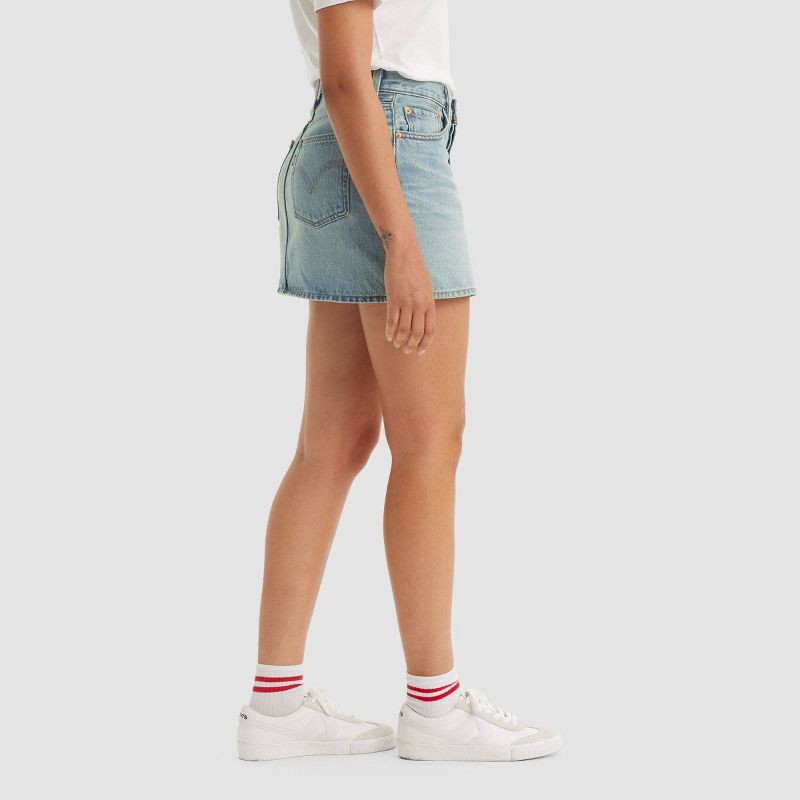slide 6 of 6, Levi's® Women's Iconic Mini Skirt - Woven Minutes 32, 1 ct