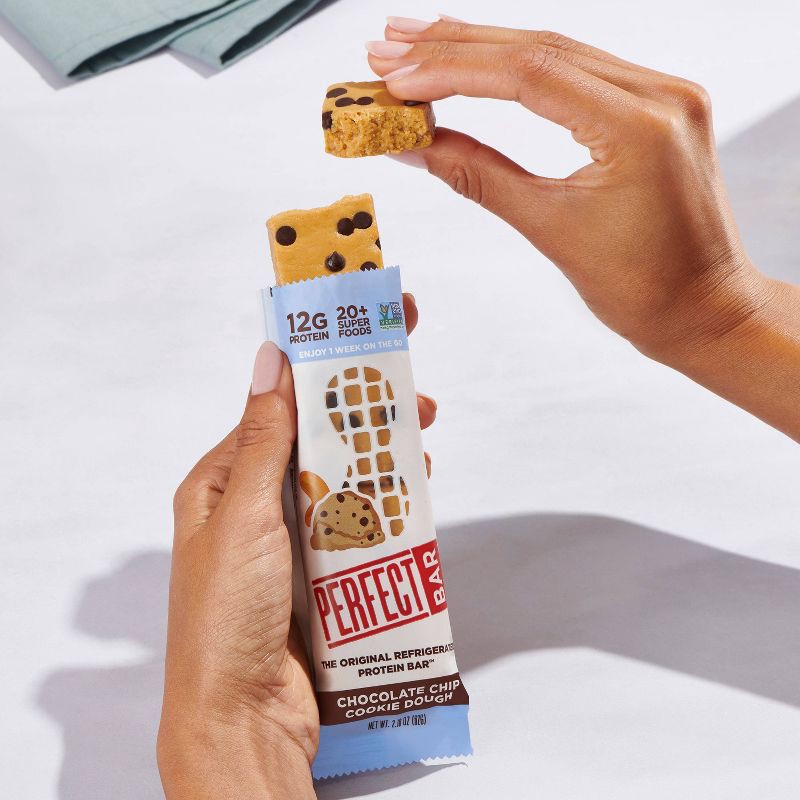 slide 6 of 14, Perfect Bar Chocolate Chip Cookie Dough Refrigerated Protein Bars - 8.7oz/4ct, 8.7 oz, 4 ct