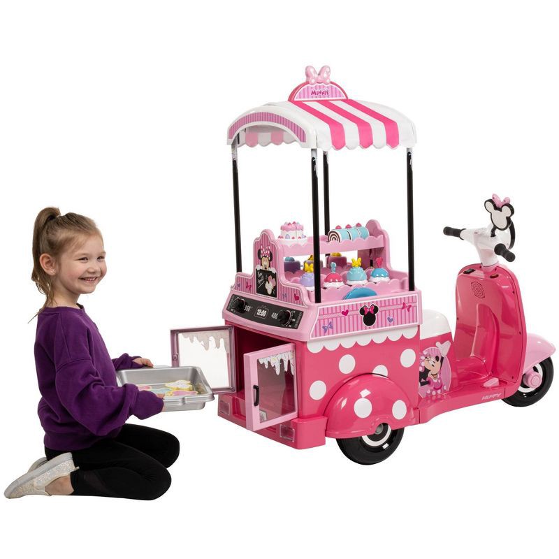 slide 15 of 21, Huffy Disney Minnie Mouse Bakery Cart Battery Ride-On - 6V - Age 3+ - Pink, 1 ct