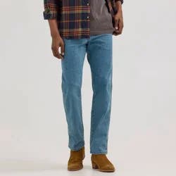 Wrangler Men's Relaxed Fit Straight Jeans - Light Wash 36x32: Midweight Denim, Stretch Fabric, Mid Rise, Belt Loops