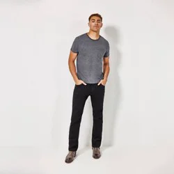 Wrangler Men's Straight Leg Jeans - Black Wash 40x30: Midweight Denim, Stretch, Belt Loops