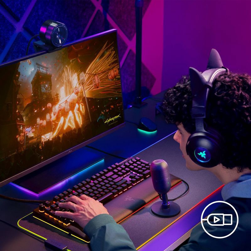 slide 3 of 8, Razer Seiren V3 Mini Ultra Compact USB Microphone: Condenser, Supercardioid Pattern, 1 ct