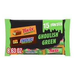 Mars Snickers, Twix Halloween Candy Fun Size Ghoulish Green Chocolate Variety Bag Mix - 8.63oz/15ct