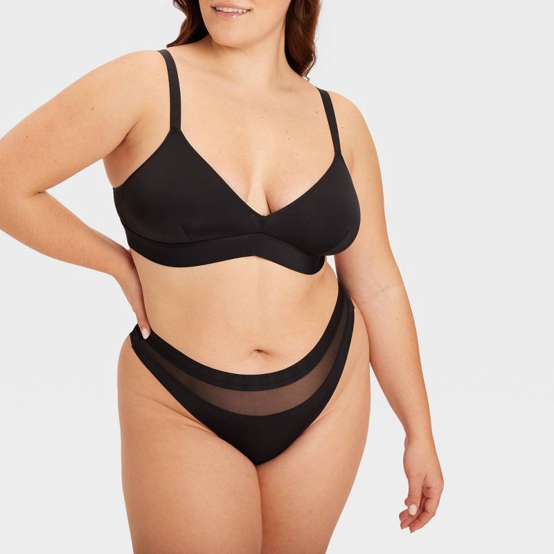 slide 5 of 12, Parade Women's Re:Play Triangle Wireless Bralette - Eightball 2XL: Adjustable Strap, Unpadded, Plus Size, 1 ct