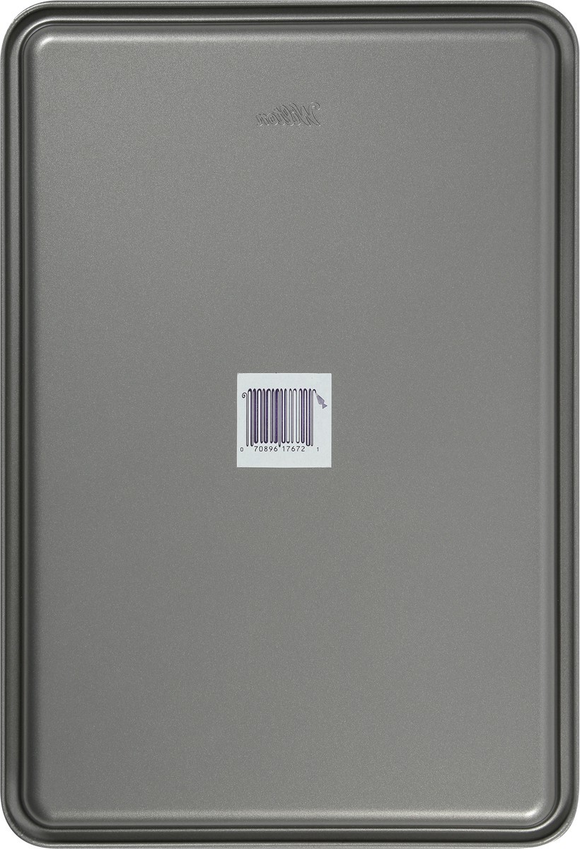 slide 12 of 12, Wilton Silver Medium Baking Sheet 1 Each, 1 ct