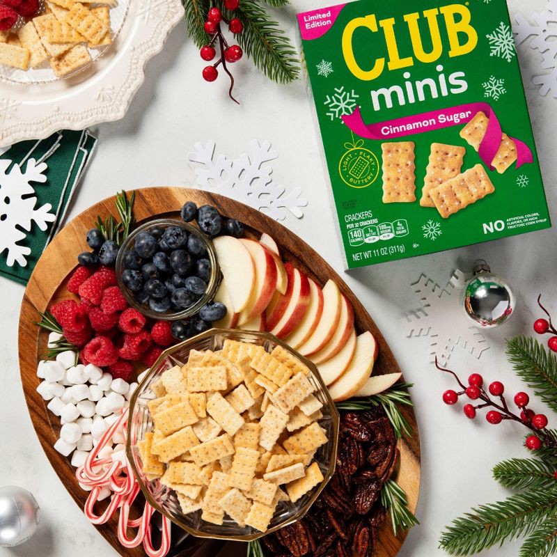 slide 4 of 12, Club Minis Cinnamon Sugar - 11oz, 11 oz