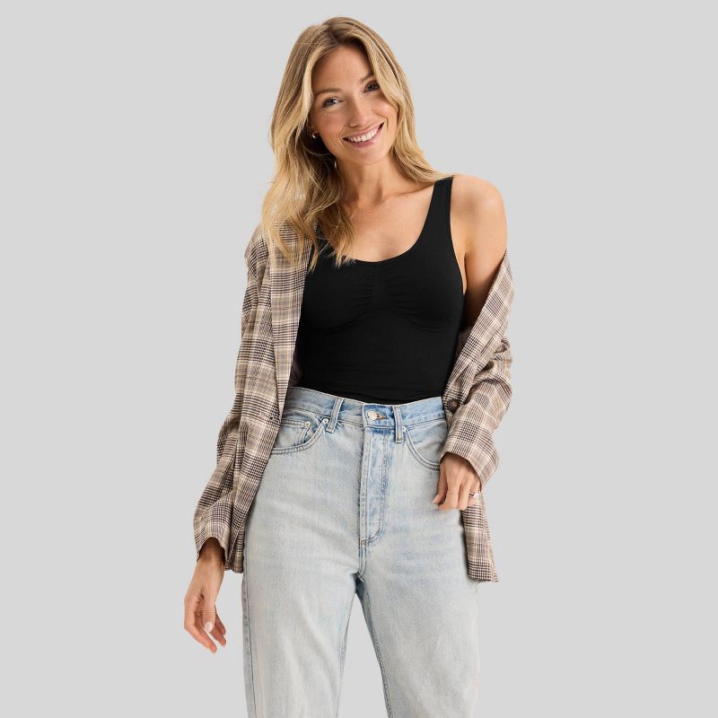 slide 3 of 3, Jockey Generation™ Women's Core Body Smoothing Tank Top - Black M: Seamless Knit Pullover Cami, 1 ct