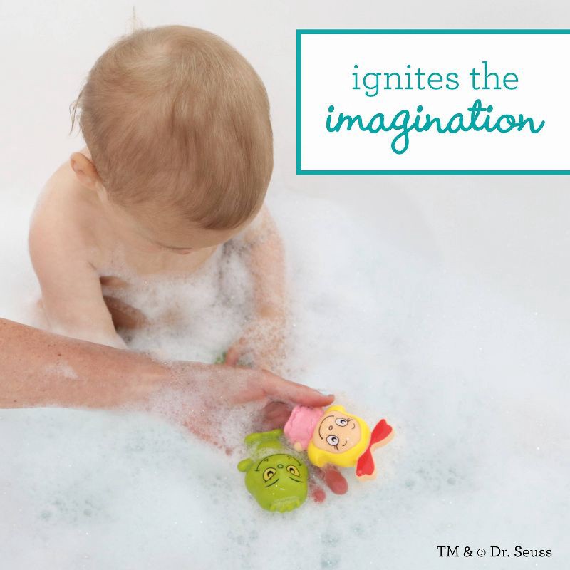 slide 6 of 10, Infantino Baby Grinch Bath Toy Gift Set - Christmas, 1 ct
