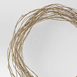 10.5' 30ct Battery Operated LED Dewdrop Fairy String Lights Bright White with Gold Wire - Room Essentials™