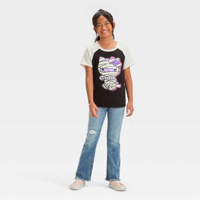 slide 4 of 4, Girls' Hello Kitty Halloween Short Sleeve Graphic T-Shirt - Black S, 1 ct