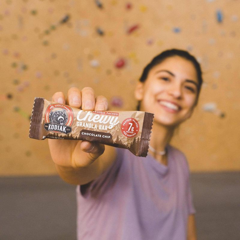 slide 9 of 9, Kodiak Cakes Kodiak Chocolate Chip Chewy Granola Bars - 6.17oz/5ct, 6.17 oz, 5 ct