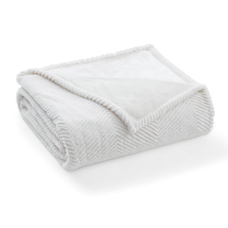 slide 9 of 10, Brookstone Full/Queen Heated Blanket Ivory Herringbone, 1 ct