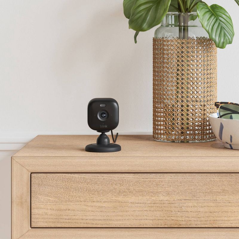 slide 2 of 5, Amazon Blink Mini 2 1080p Security Camera with Built-in Mic - Black, 1 ct