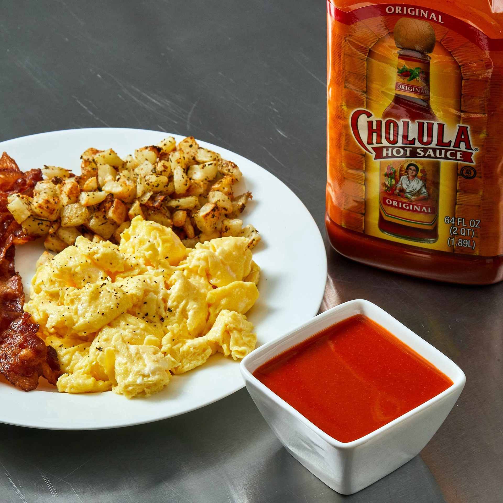 slide 4 of 10, Cholula Original Hot Sauce, 64 fl oz, 64 fl oz