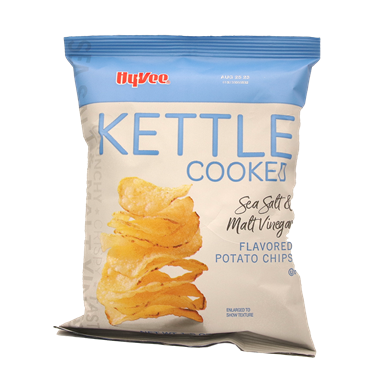 slide 1 of 1, Hy-Vee Kettle Cooked Chips, Sea Salt & Vinegar, 2 oz