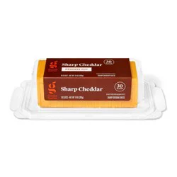 Sharp Cheddar Cracker Cut Cheese - 10oz - Good & Gather™