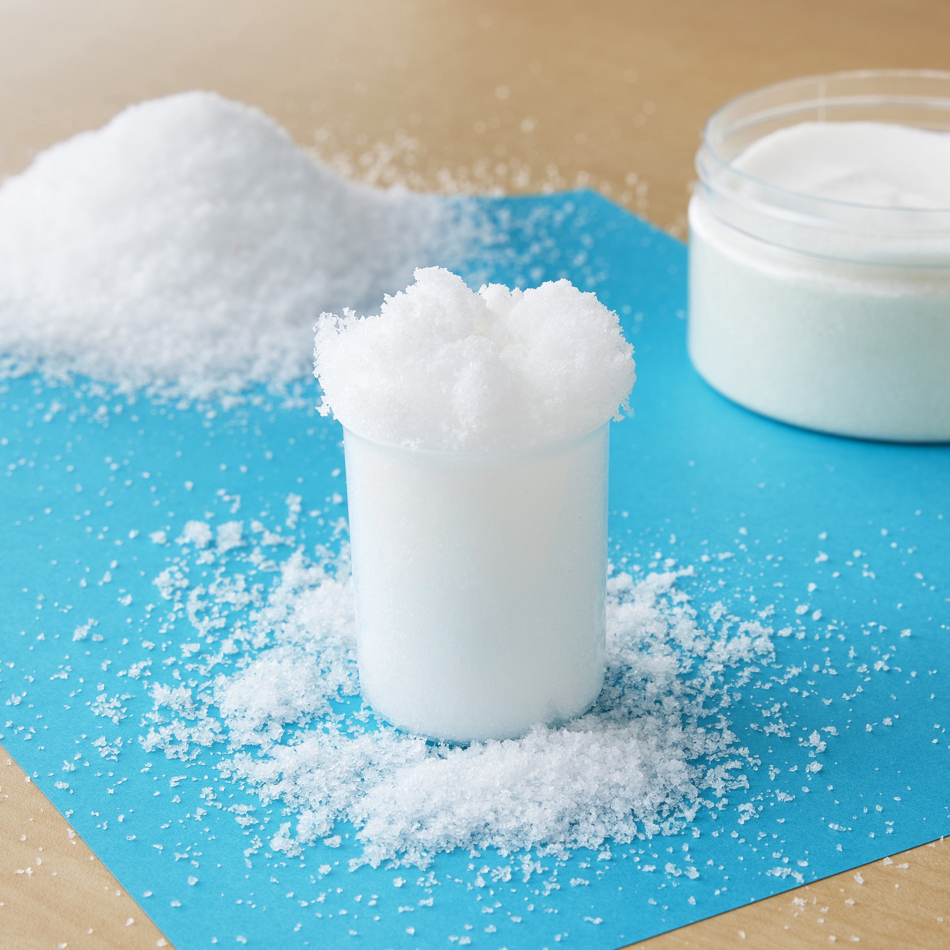 slide 3 of 7, National Geographic Instant Snow Kit, 6.18 in x 2.25 in x 9.25 in