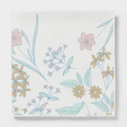 Quick Dry Waffle Floral Border Oversized Bath Towel - Room Essentials™