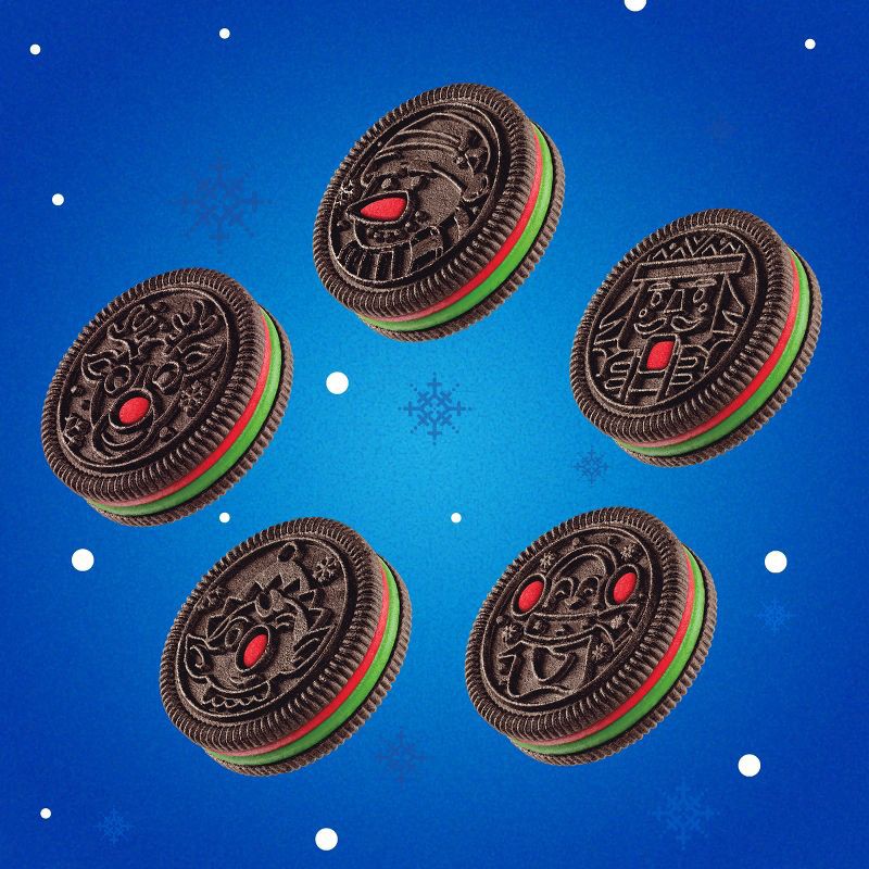 slide 3 of 15, Oreo Red and Green Festive King Size Limited Edition Christmas Cookies - 2.04oz, 2.04 oz